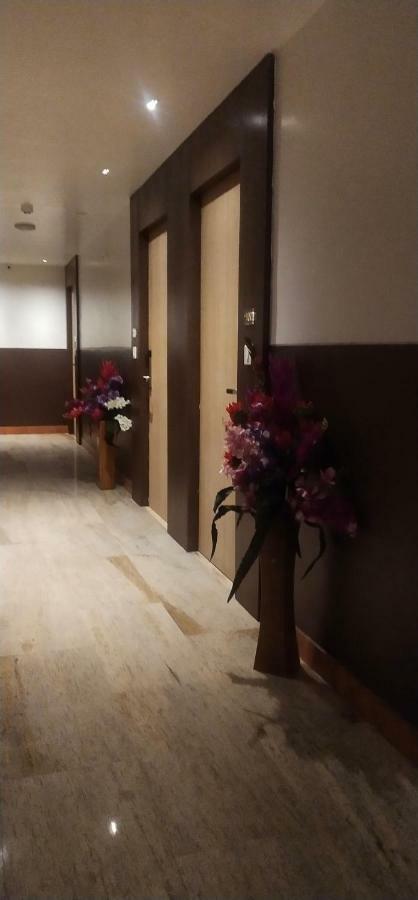 Hotel Amutham Residency Tiruchirappalli Exterior foto